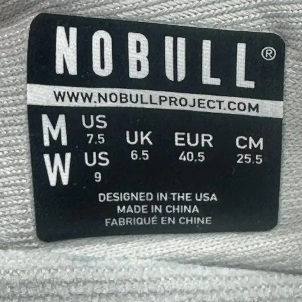 NOBULL PROJECT - NOBULL MESH RUNNER - UNISEX gray sneakers - size W9 - M 7.5